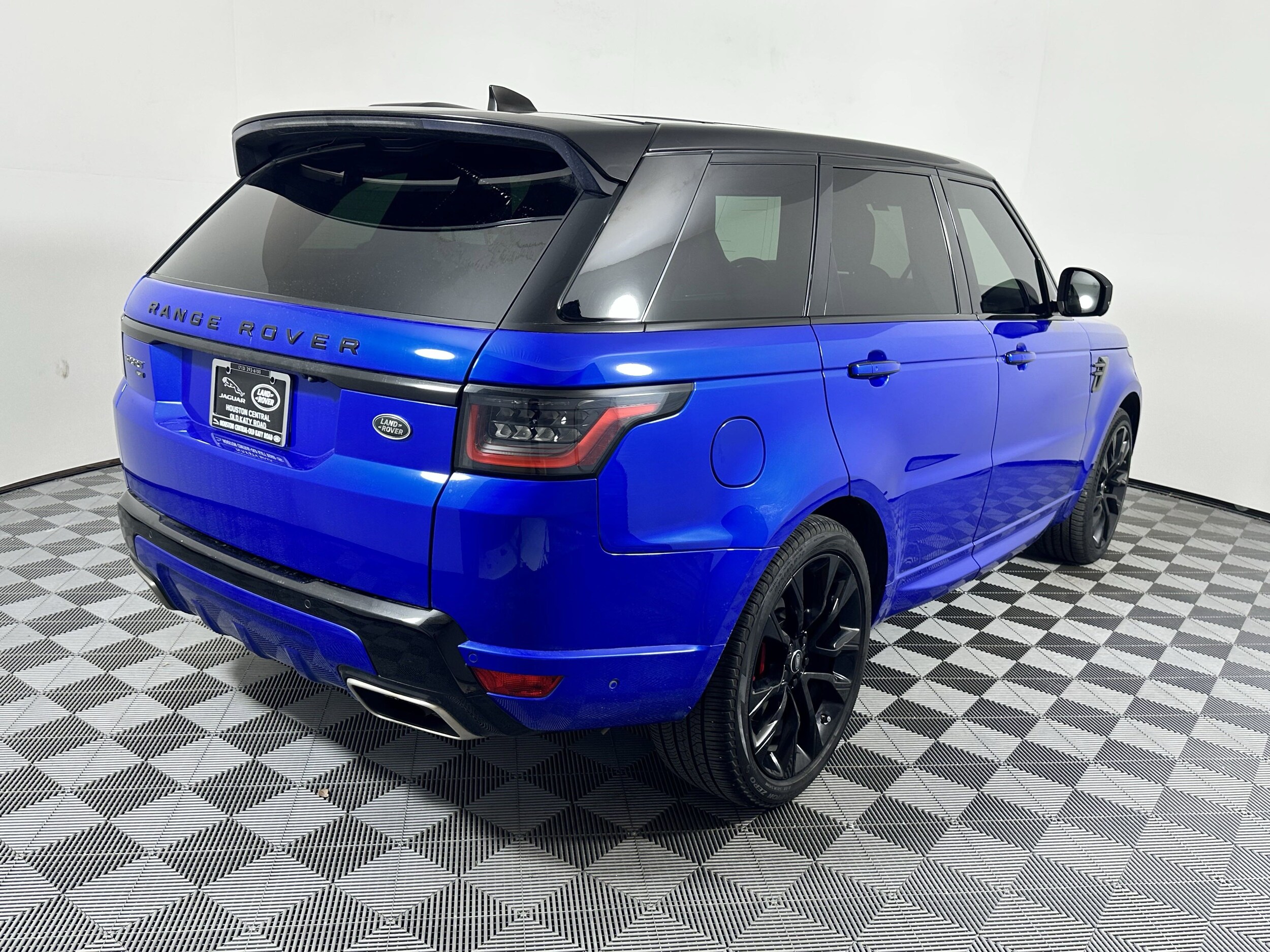 2021 Land Rover Range Rover Sport HST photo 2