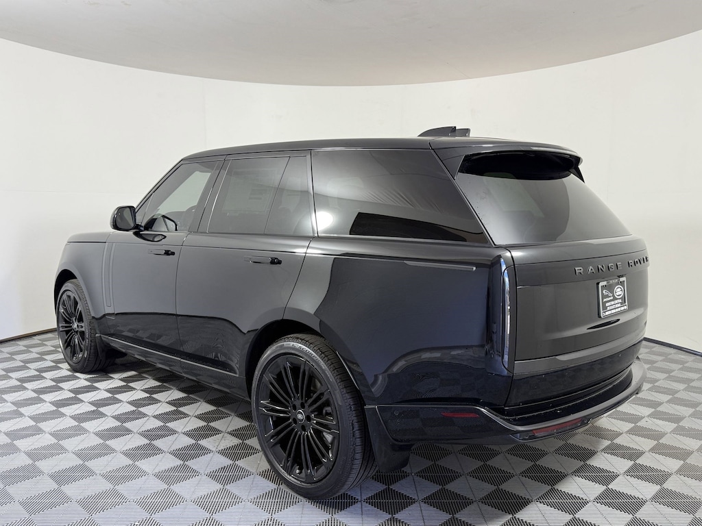 New 2025 Land Rover Range Rover SE 530PS SUV