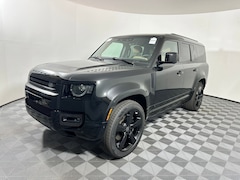 2025 Land Rover Defender 130 V8 SUV