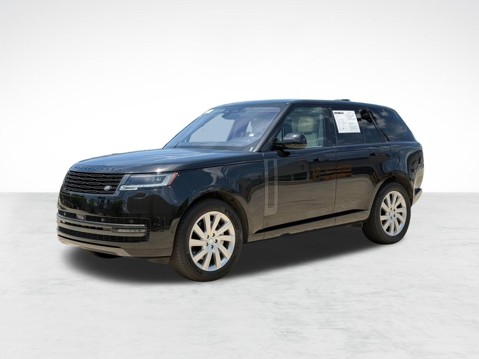 2023 Land Rover Range Rover 3.0 SE SWB's photo