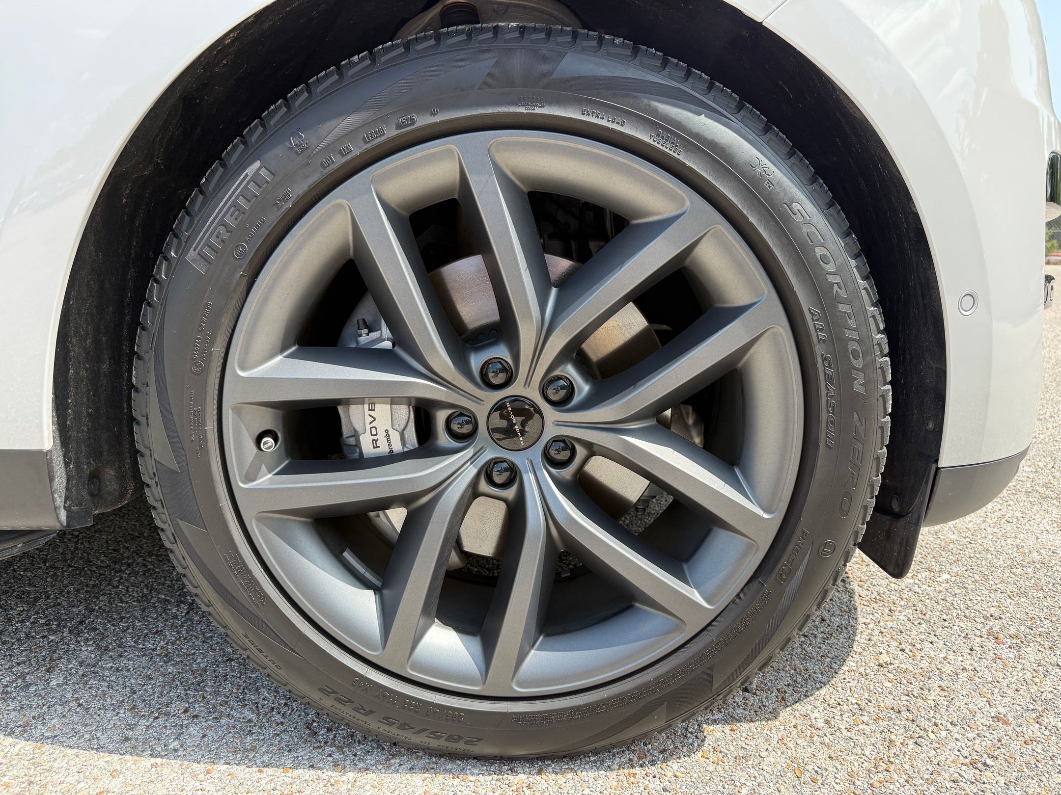 2026 Land Rover Range Rover Sport SE - Photo 12