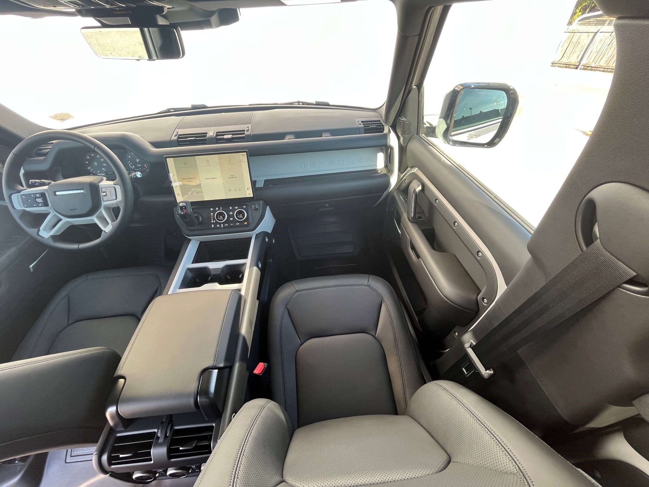 2026 Land Rover Defender S - Photo 24