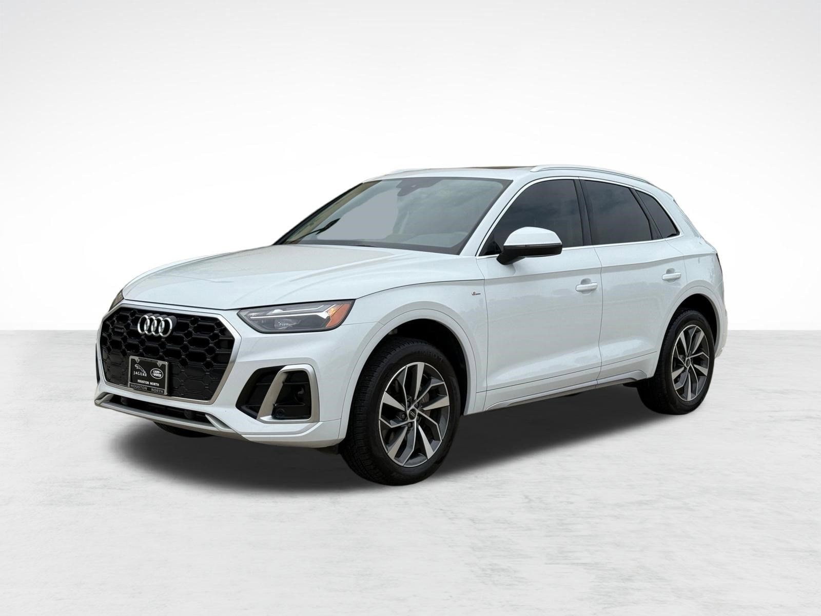 2024 Audi Q5 45 Premium's photo
