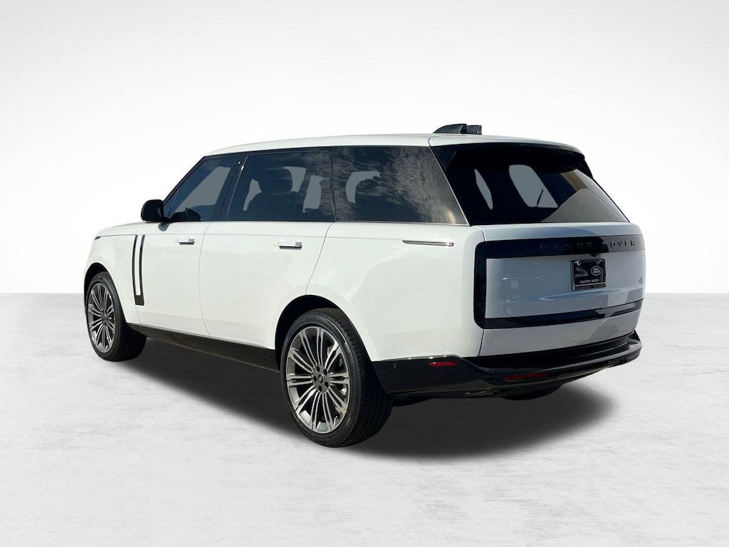 New 2025 Land Rover Range Rover P400 SE 7 Seat SUV