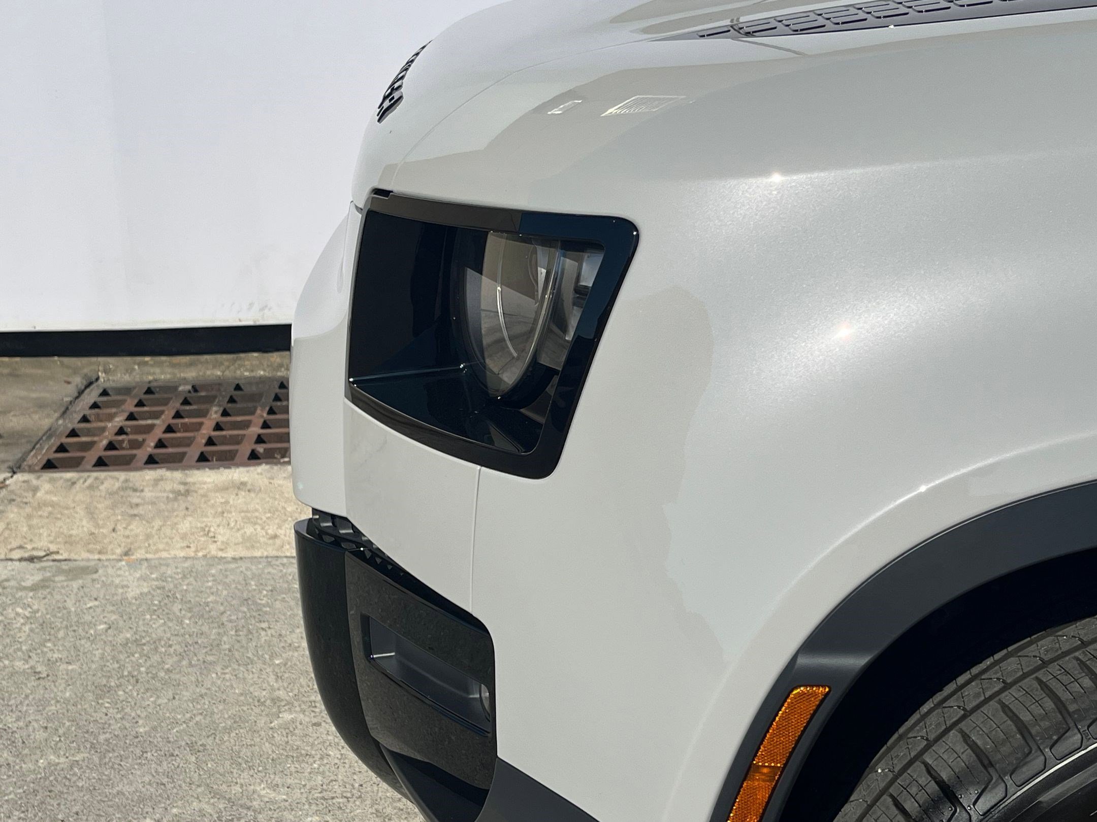 2026 Land Rover Defender S - Photo 11