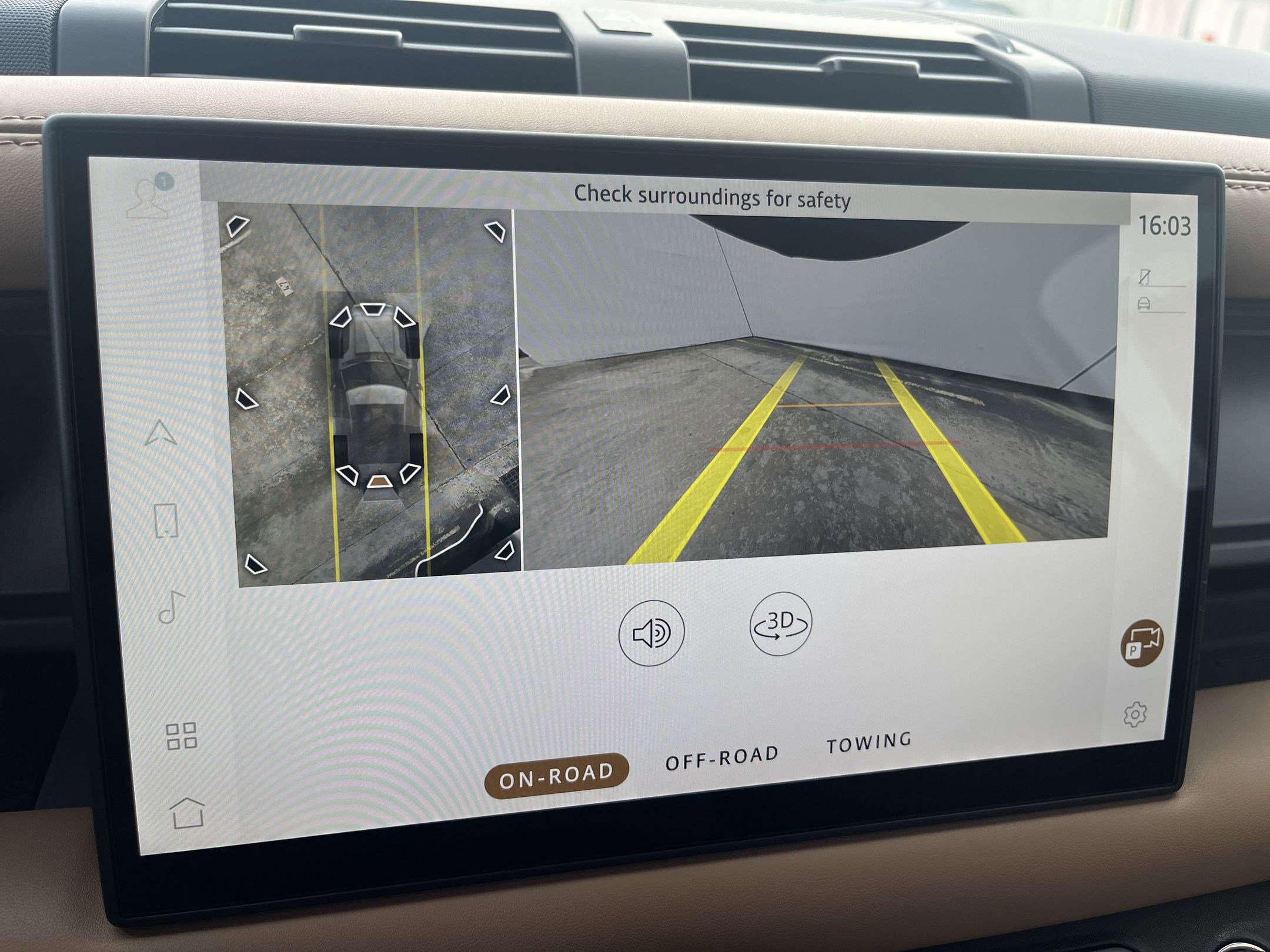 2025 Land Rover Defender V8 - Photo 24