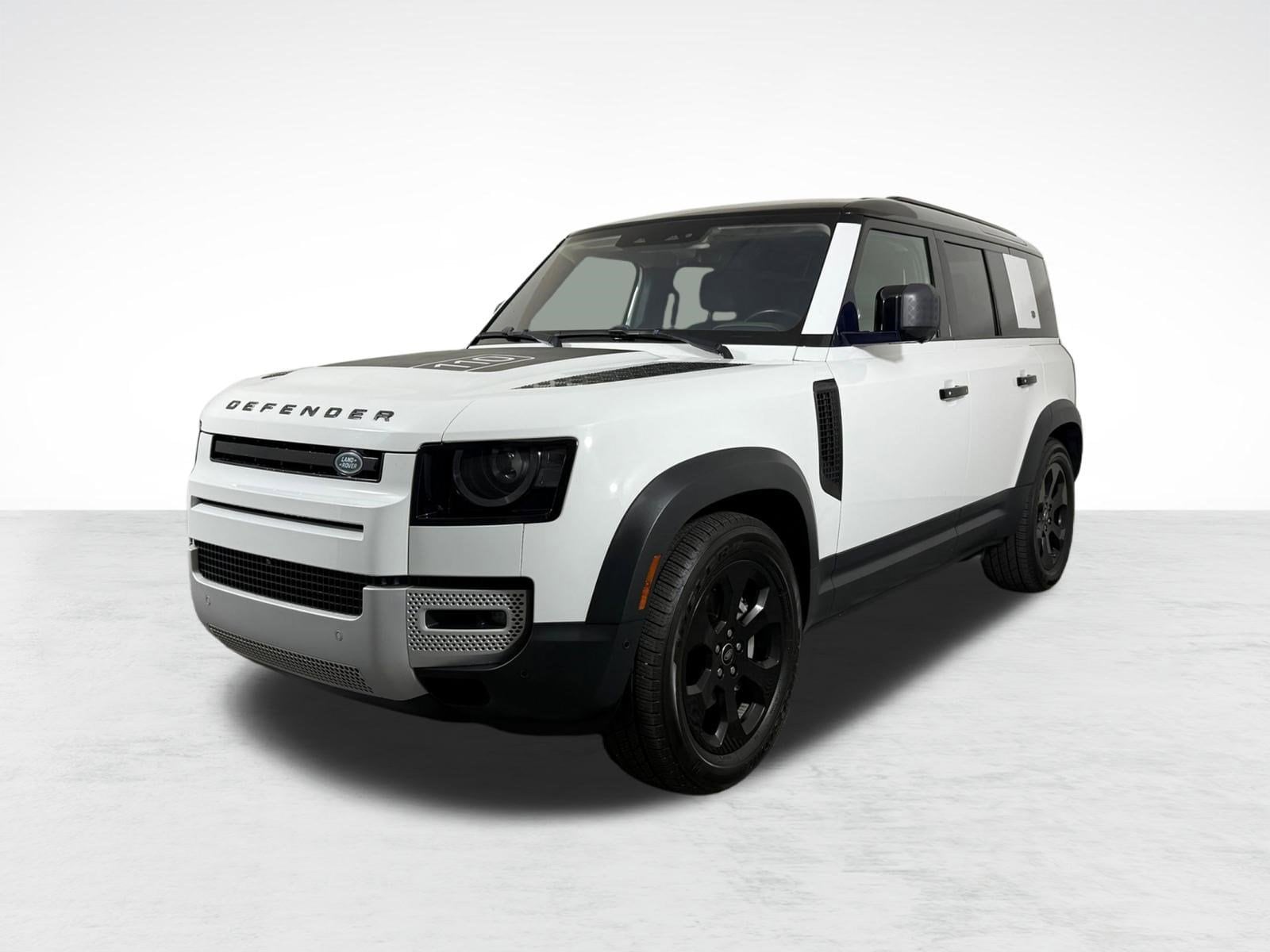 2020 Land Rover Defender HSE's photo