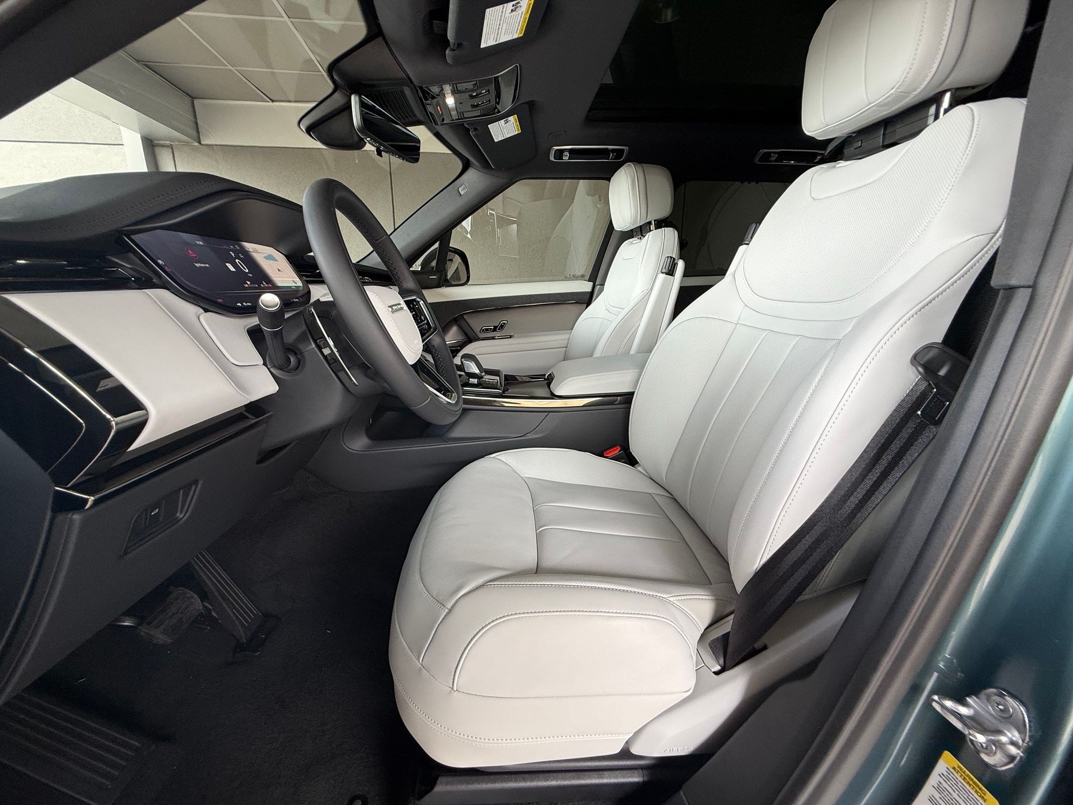 Range Rover Sport P360 SE SUV