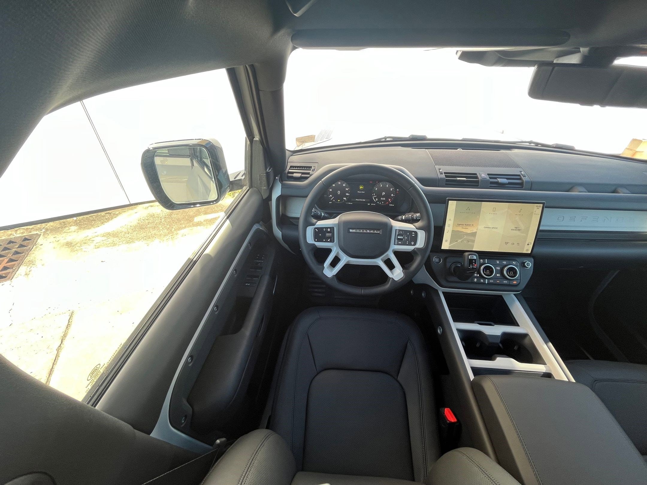 2026 Land Rover Defender S - Photo 23