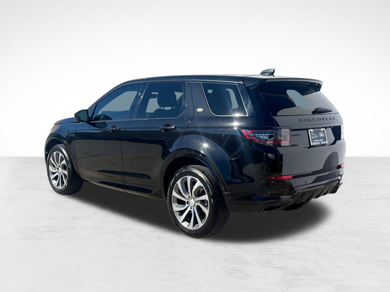 2024 Land Rover Discovery Sport Dynamic SE photo 3