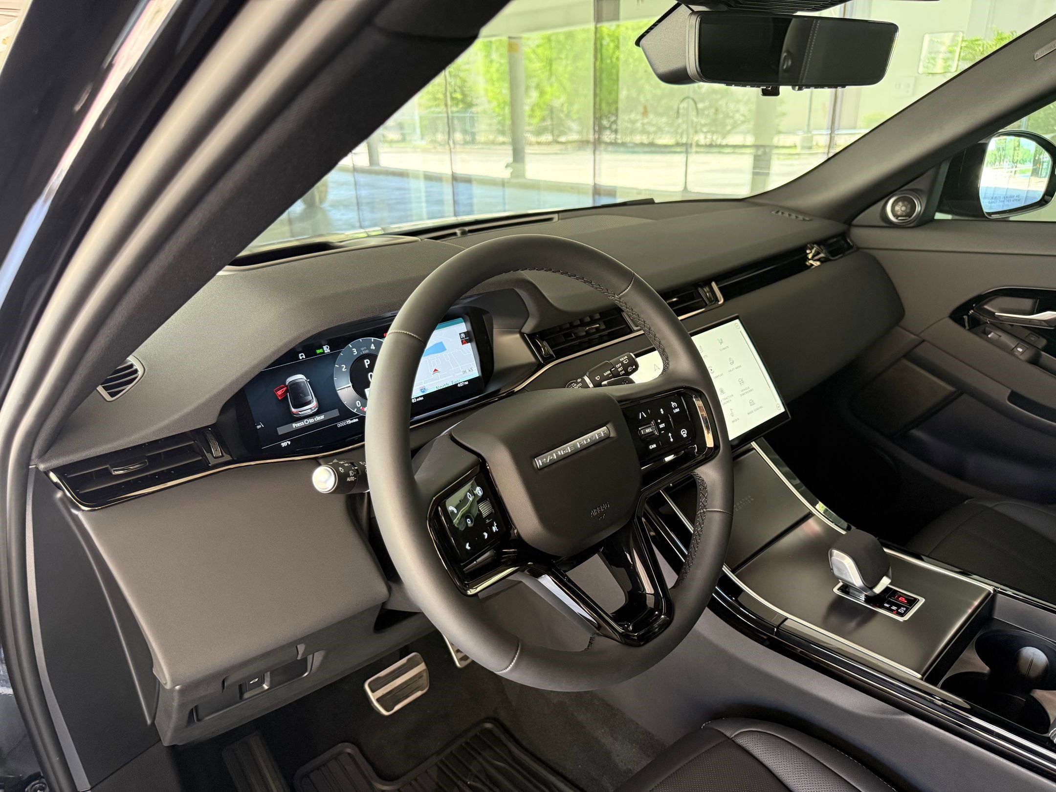 Used 2026 Land Rover Range Rover Evoque Hoxton Edition SUV