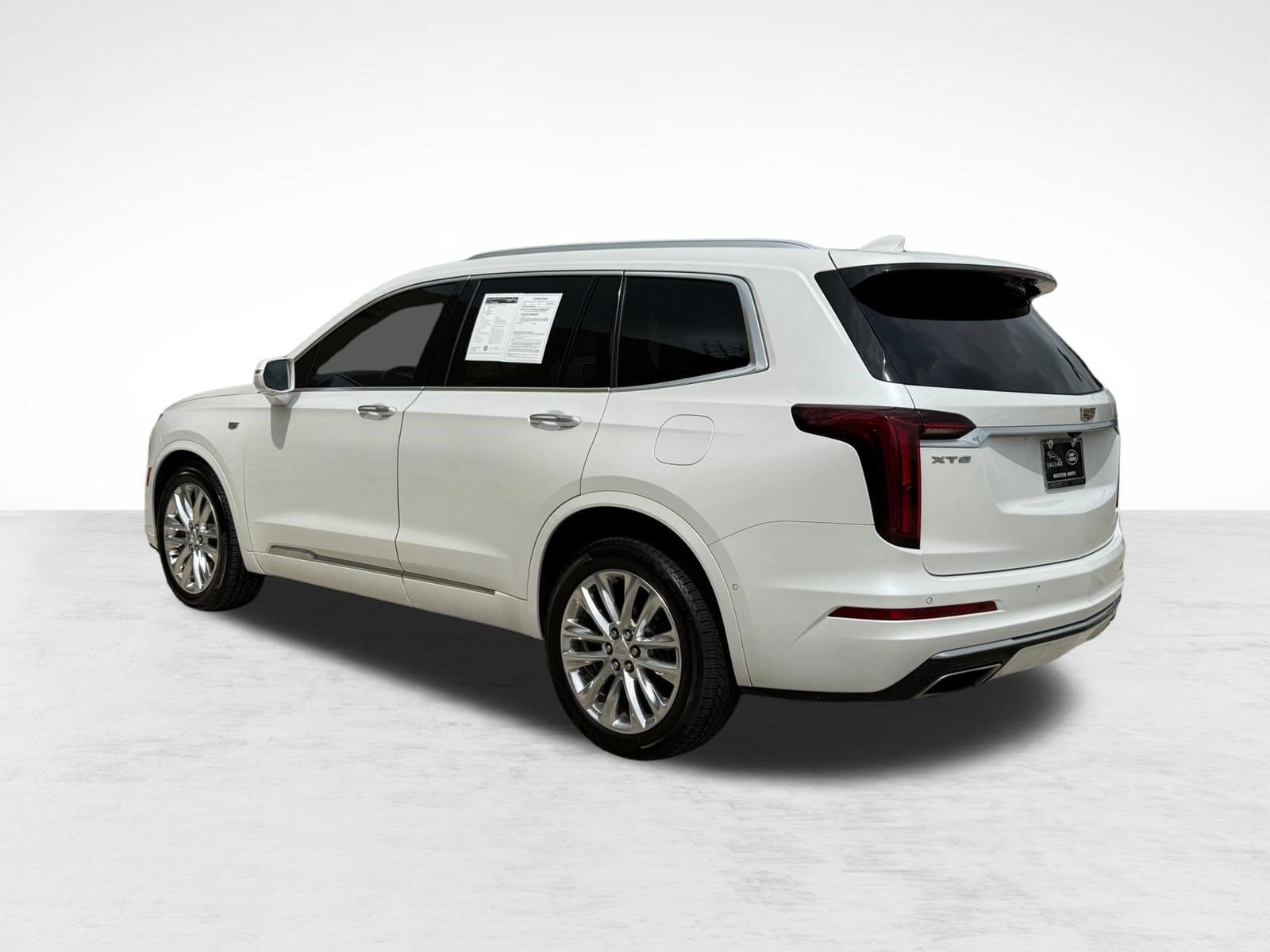 XT6 Premium Luxury SUV