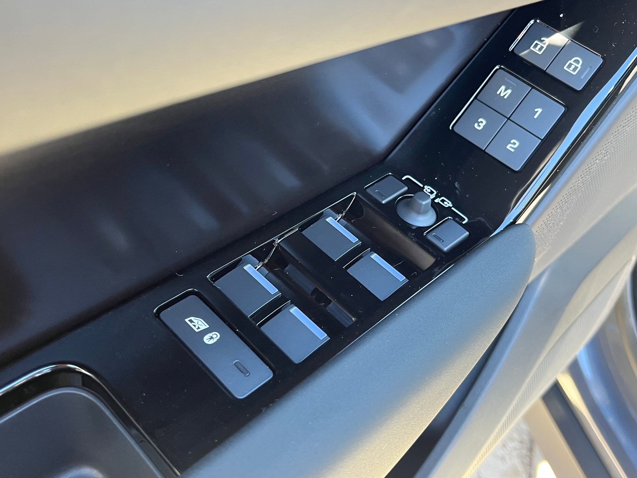 2026 Land Rover Range Rover Velar Dynamic SE - Photo 32