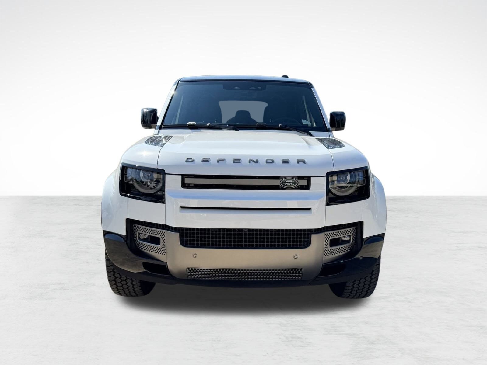 2025 Land Rover Defender 110 X-Dynamic SE photo 4