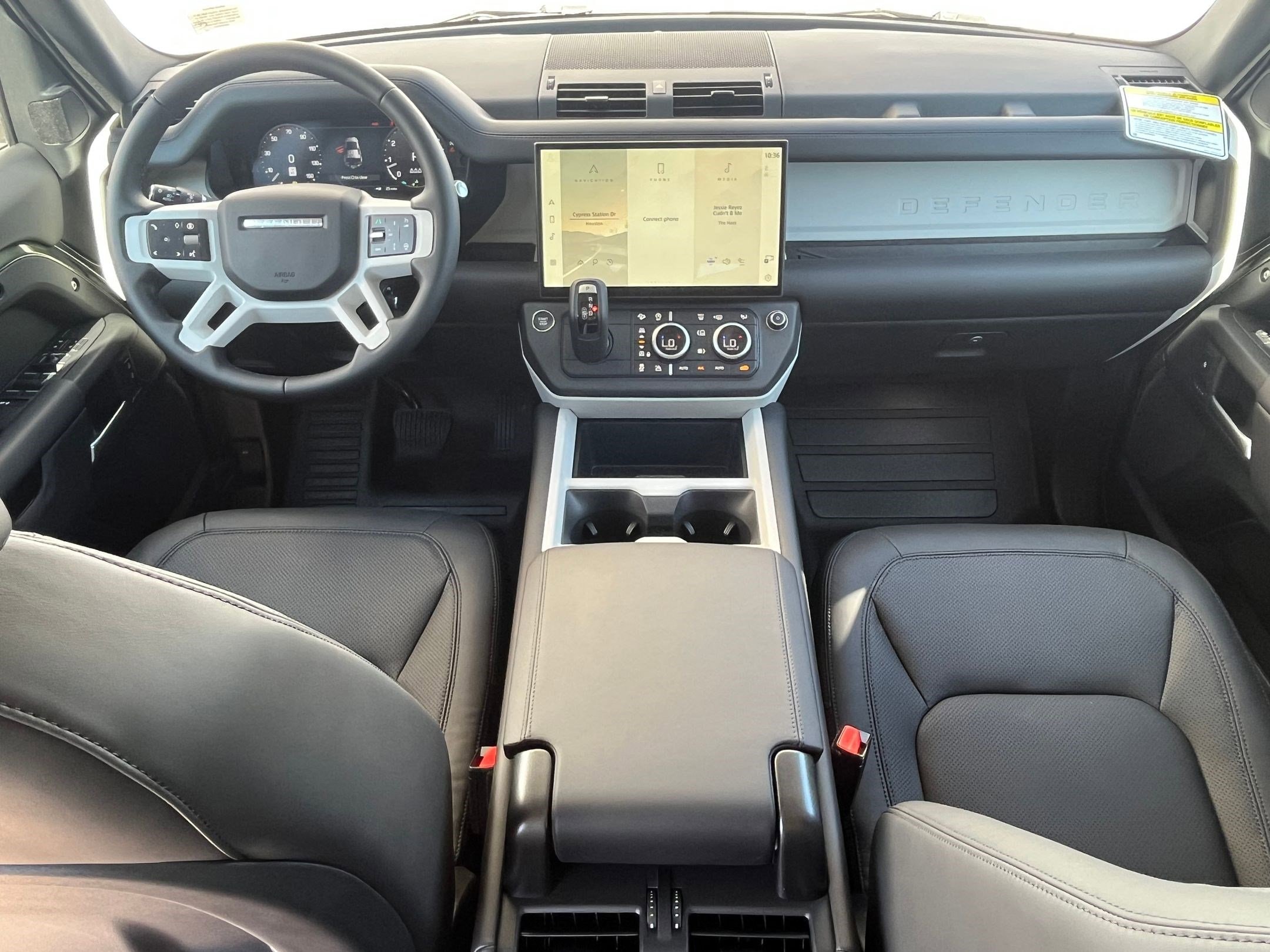 2026 Land Rover Defender S - Photo 15