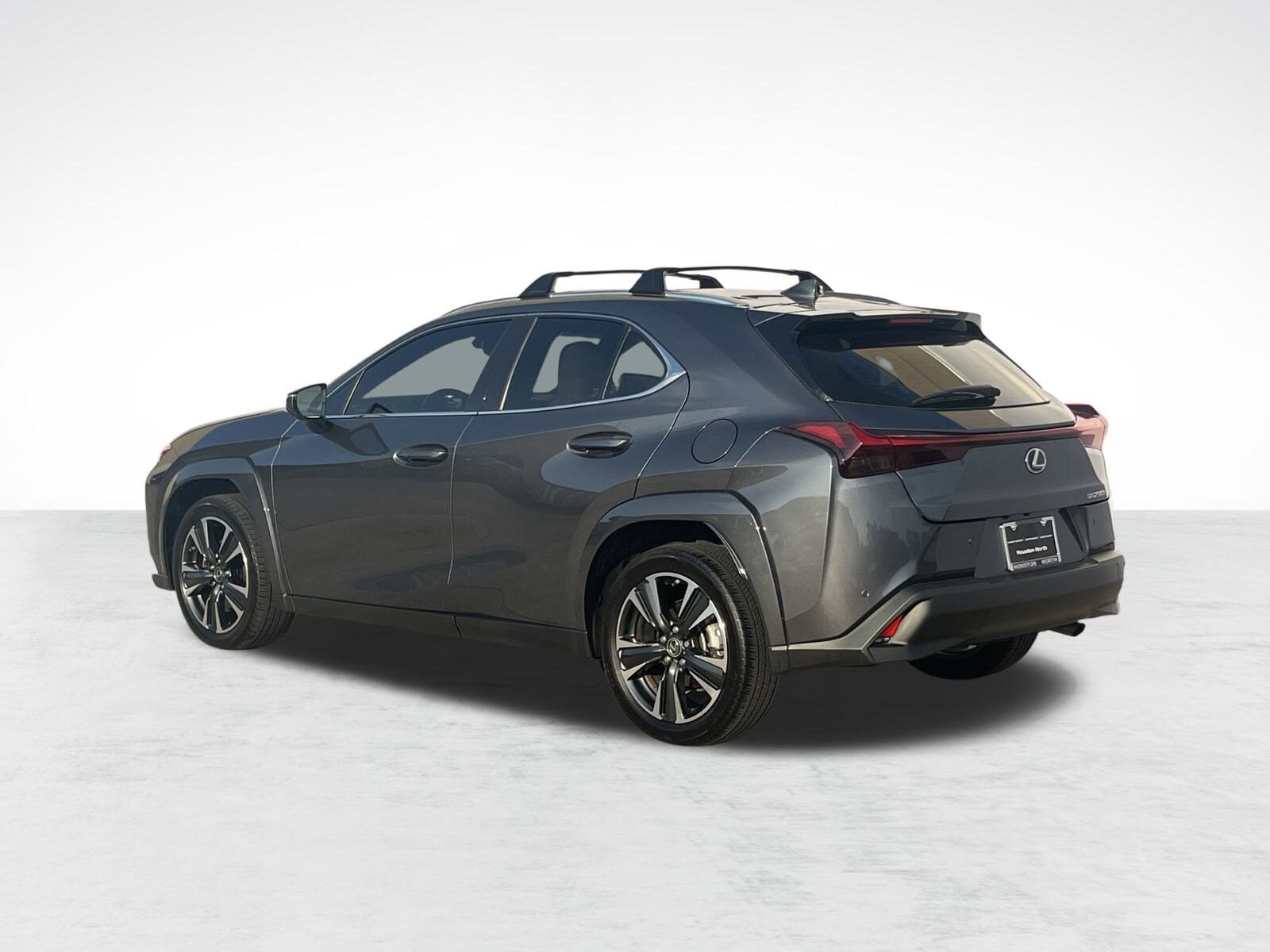 2023 Lexus UX 250h Premium photo 3