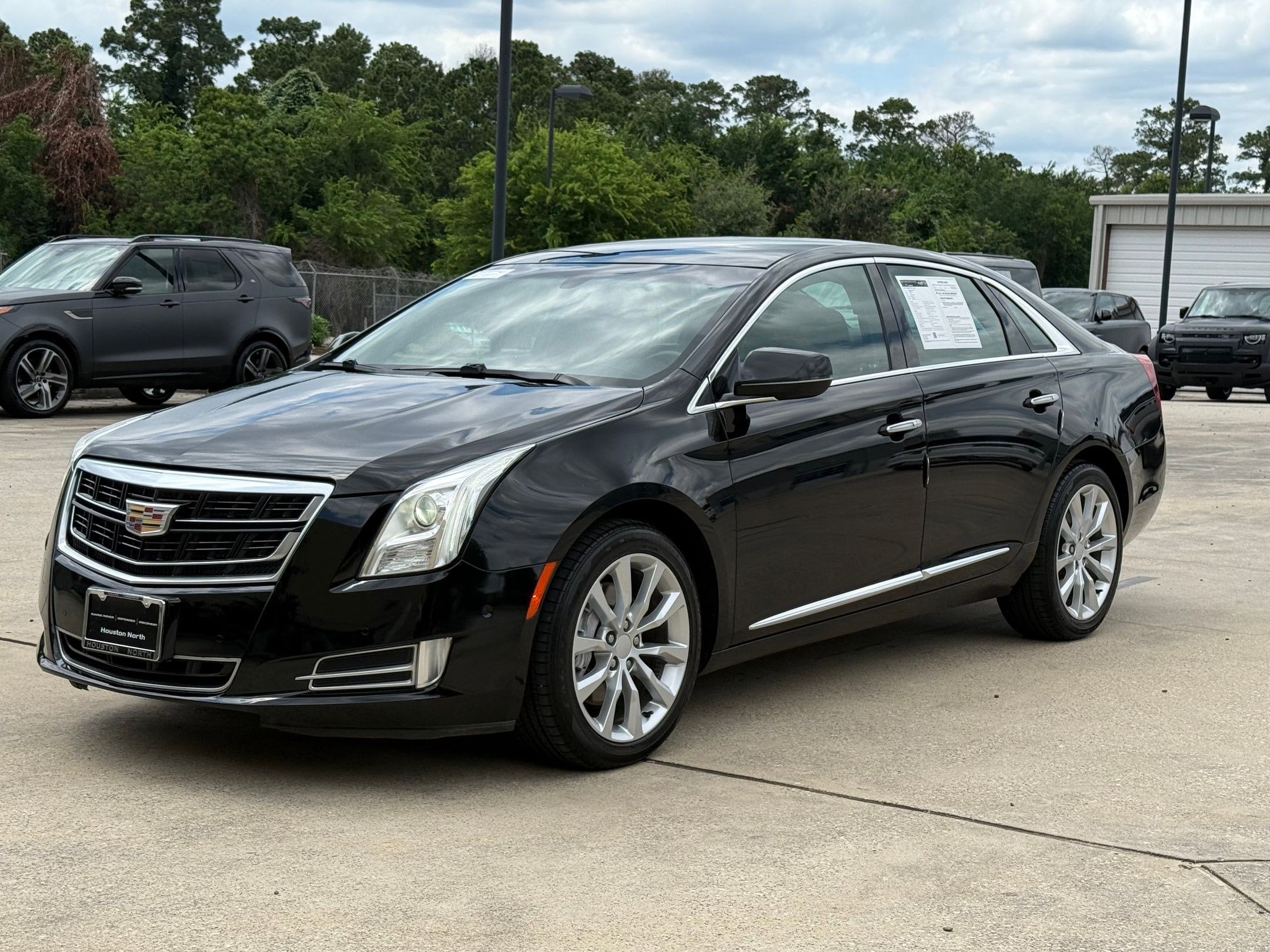 2017 Cadillac XTS 3.6L FWD Luxury's photo