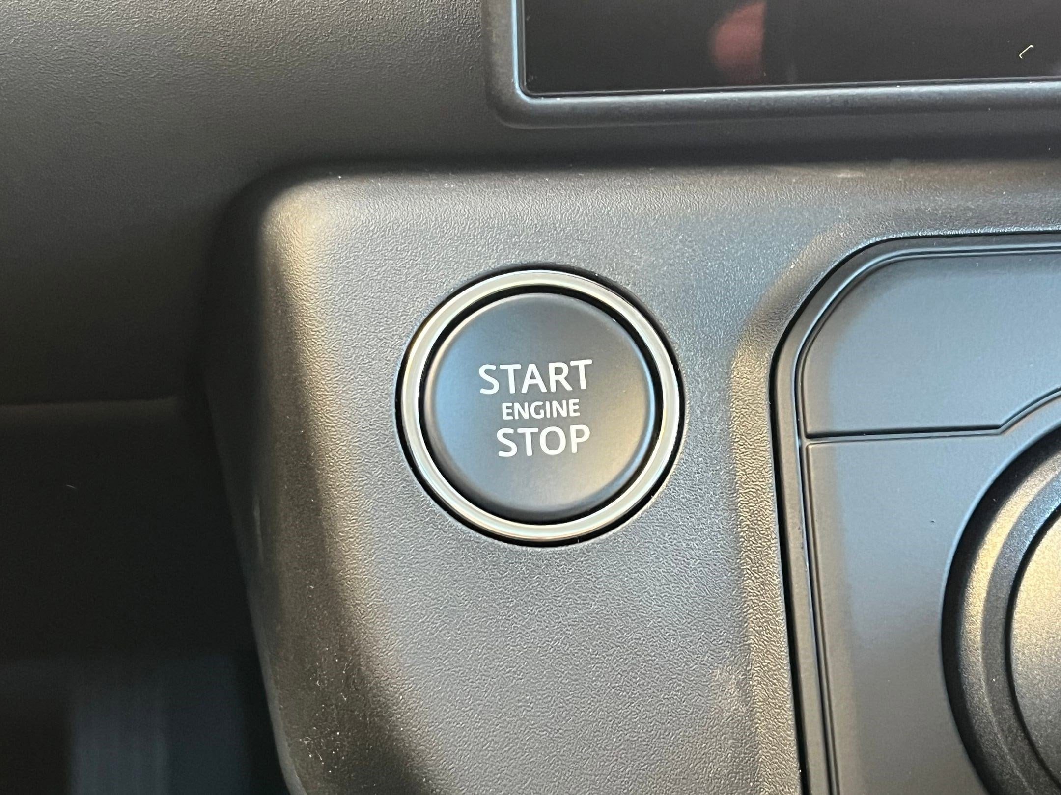 2026 Land Rover Defender S - Photo 27