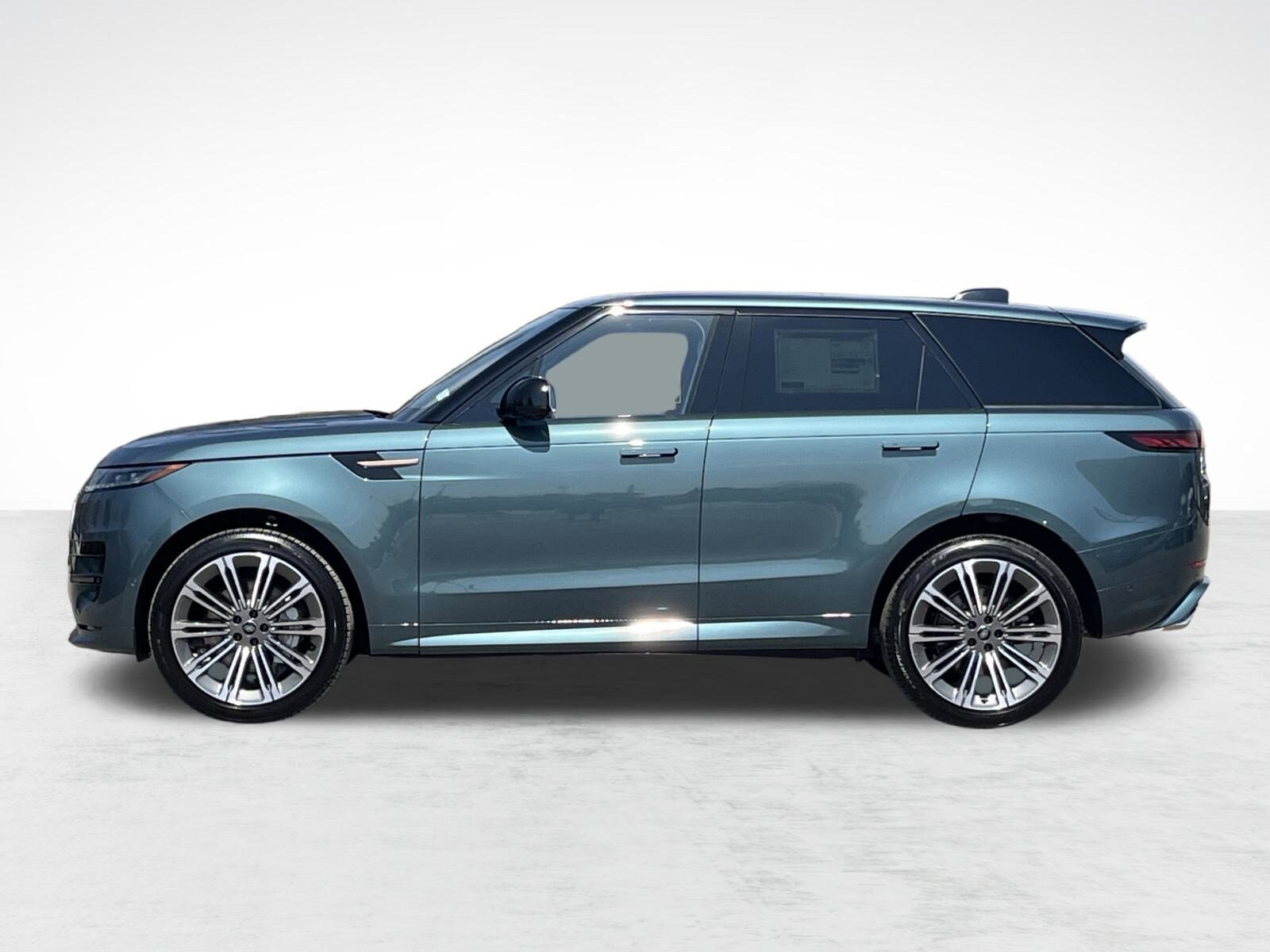 2025 Land Rover Range Rover Sport P530 Dynamic SE photo 2