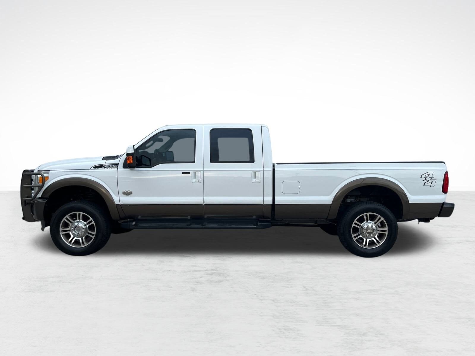 2015 Ford F-350 King Ranch photo 2