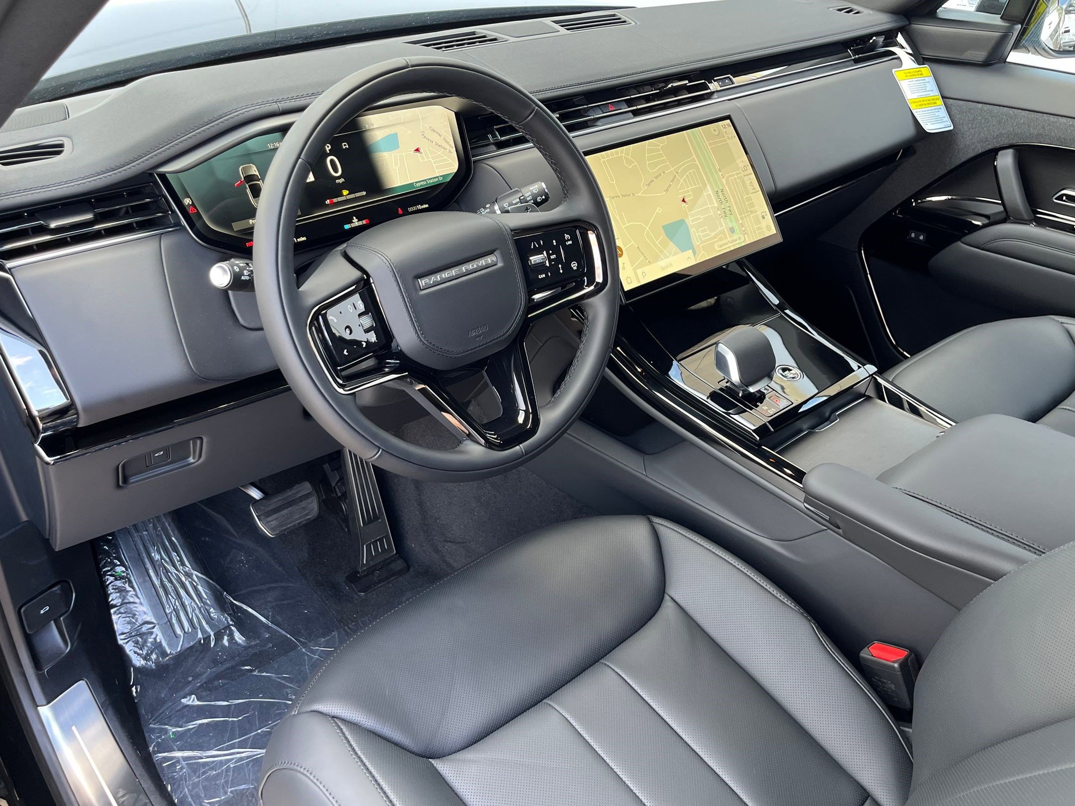 2025 Land Rover Range Rover Sport P400 Dynamic SE photo 4