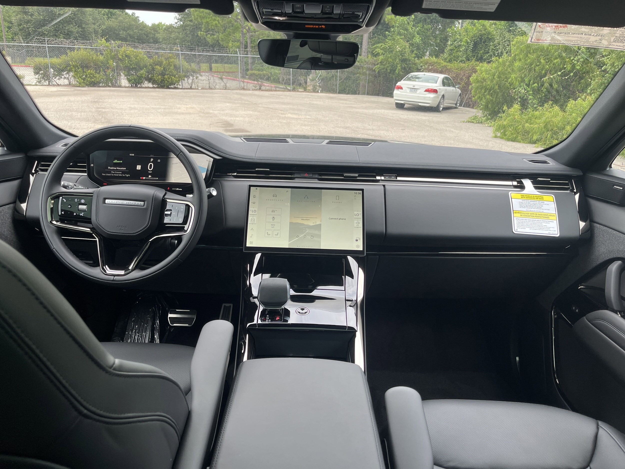2025 Land Rover Range Rover Sport P530 Dynamic SE photo 4