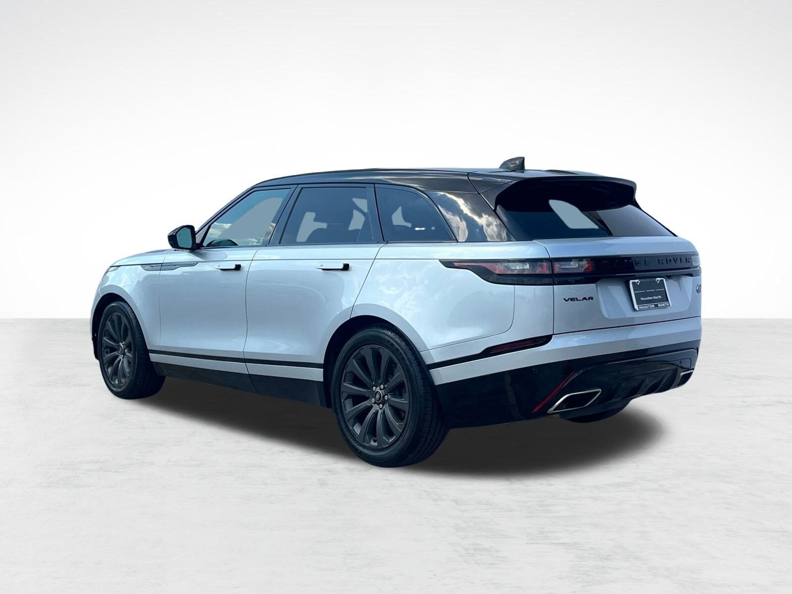 2023 Land Rover Range Rover Velar R-Dynamic S photo 3