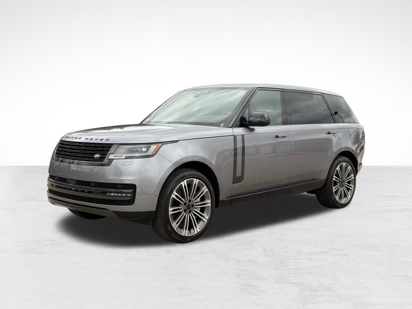 2026 Land Rover Range Rover 4.4 SE LWB 7's photo
