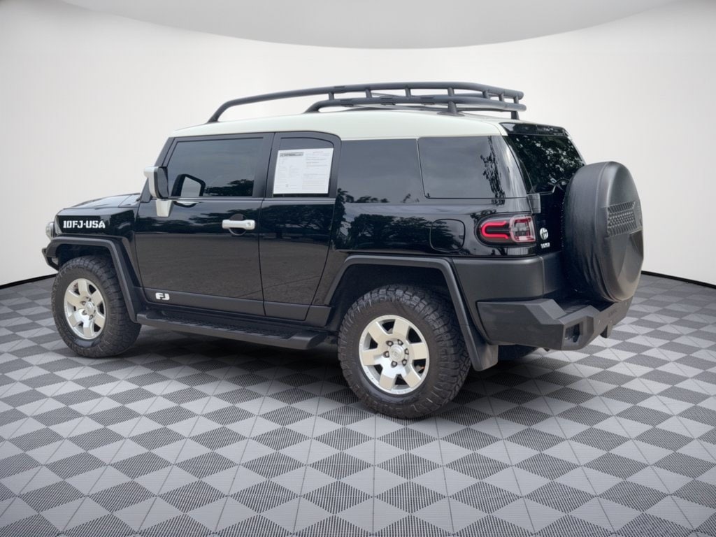 2010 Toyota FJ Cruiser Base SUV