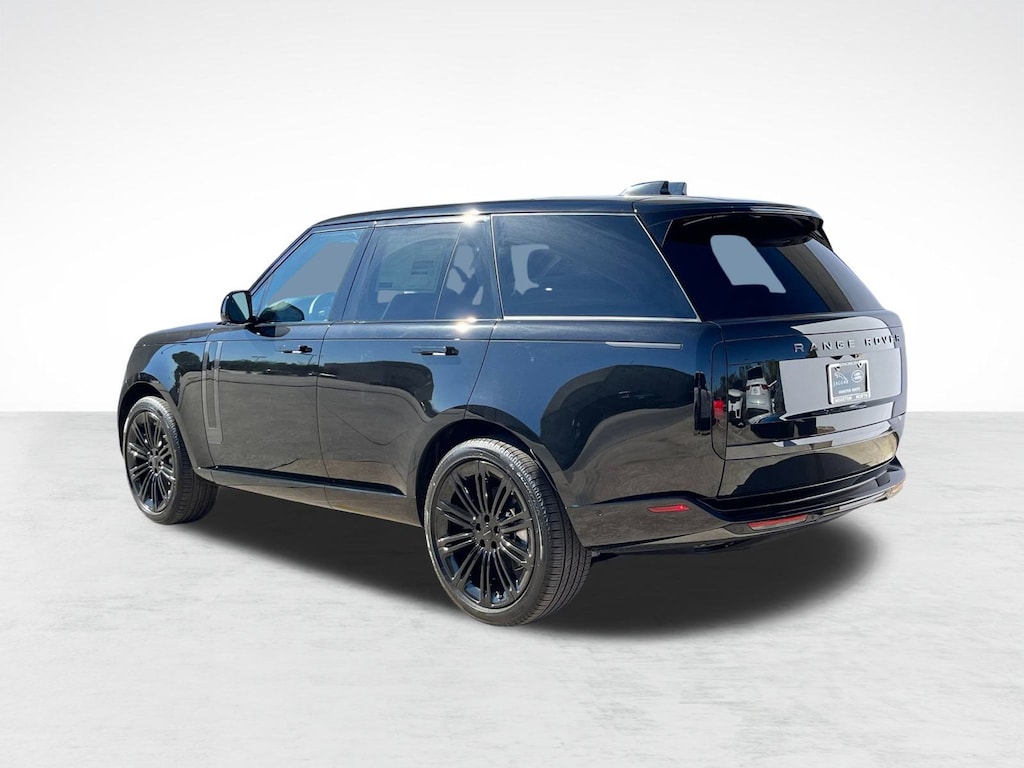 New 2026 Land Rover Range Rover P400 SE SUV