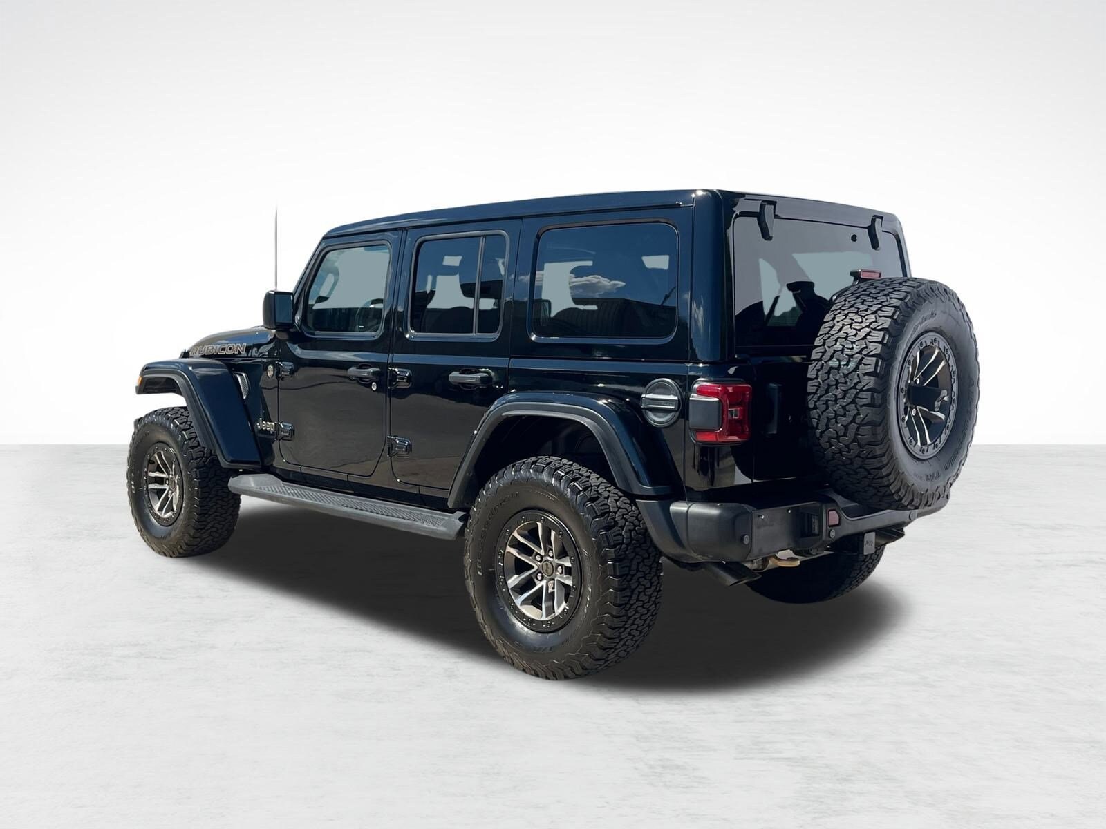 2024 Jeep Wrangler Rubicon 392 photo 3