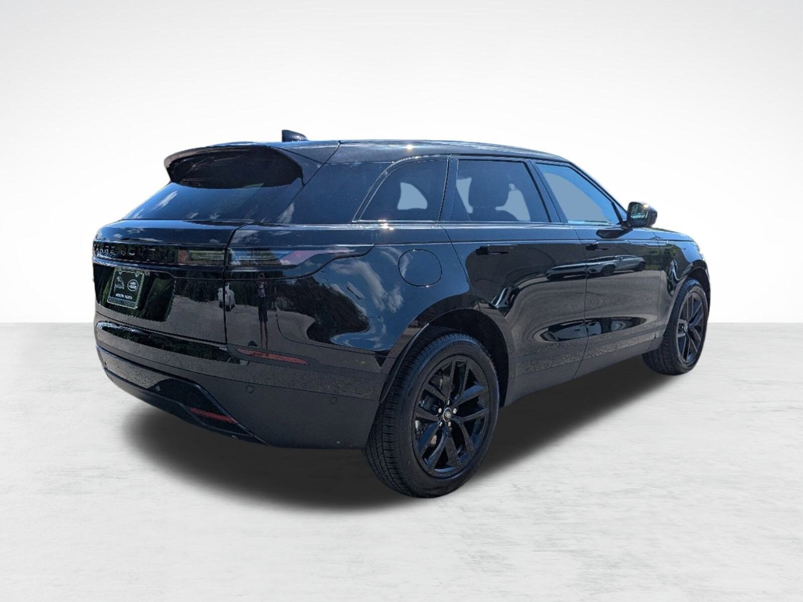2025 Land Rover Range Rover Velar P250 S photo 2