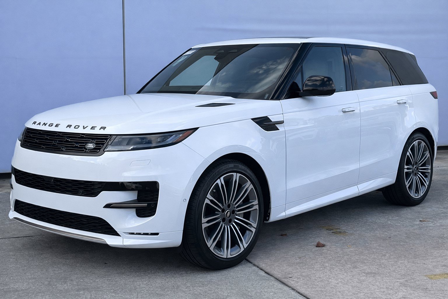 2025 Land Rover Range Rover Sport Dynamic SE's photo