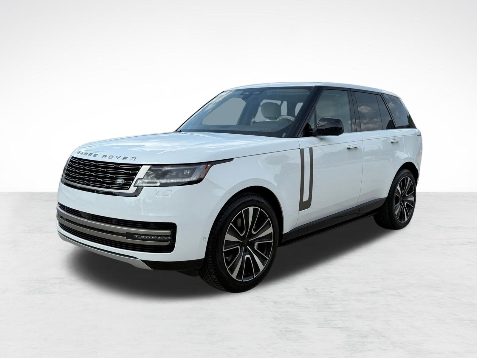 2026 Land Rover Range Rover 3.0 SE SWB's photo