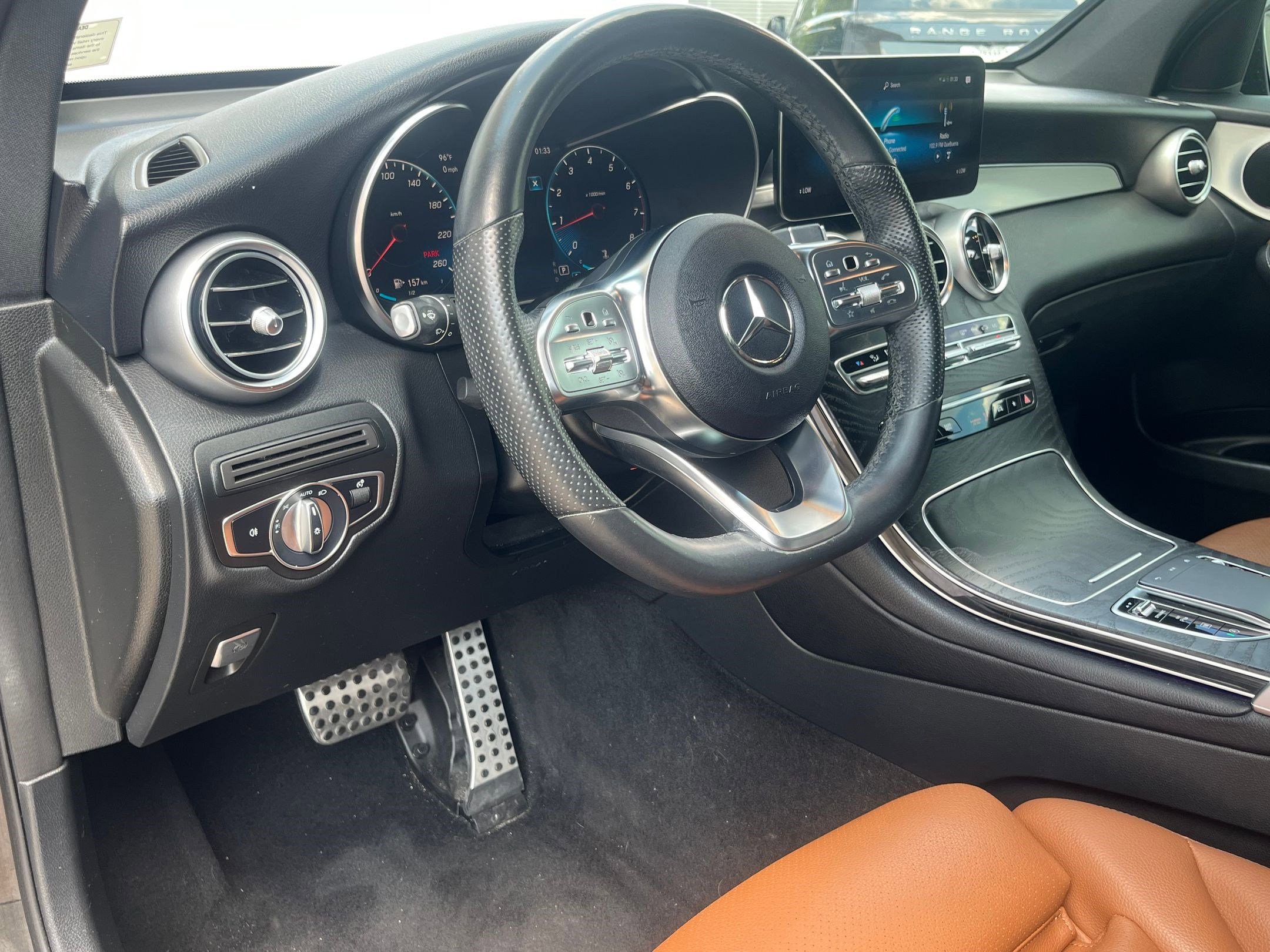 2022 Mercedes Benz GLC 300 photo 4
