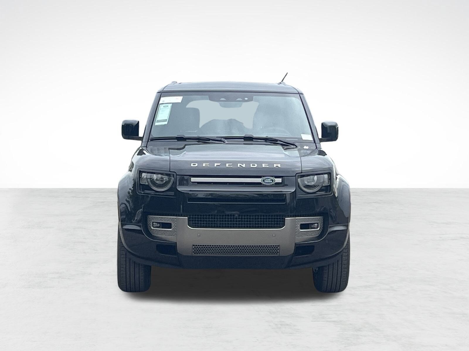 2025 Land Rover Defender 110 X-Dynamic SE photo 4
