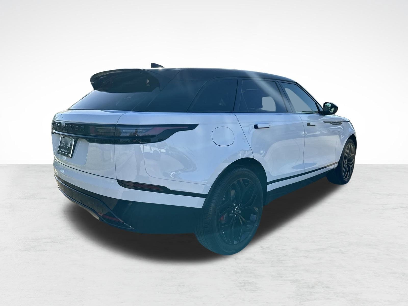 Used 2024 Land Rover Range Rover Velar Dynamic SE with VIN SALYL2EX1RA374676 for sale in Houston, TX