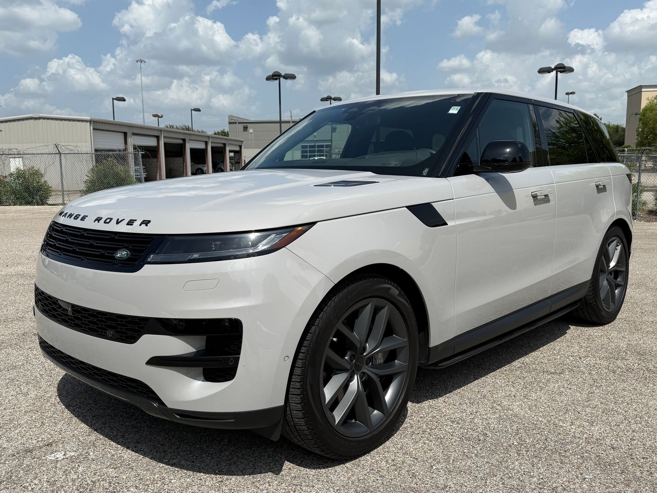 2026 Land Rover Range Rover Sport