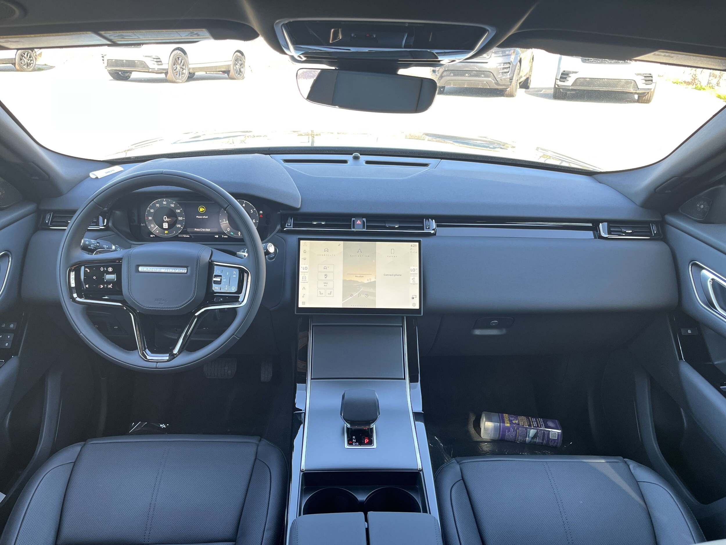 2026 Land Rover Range Rover Velar P250 S photo 3