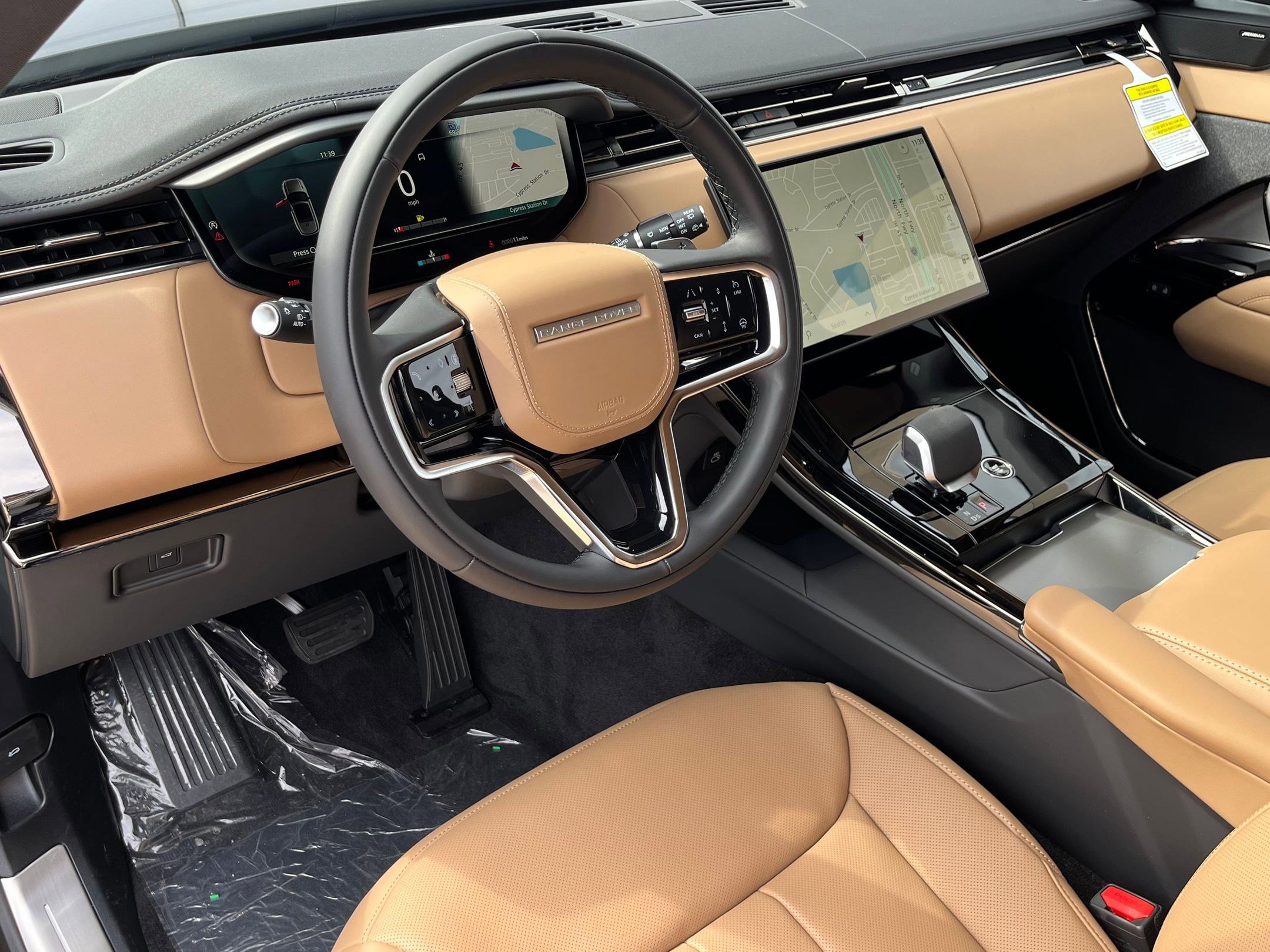 2025 Land Rover Range Rover Sport P360 SE photo 4