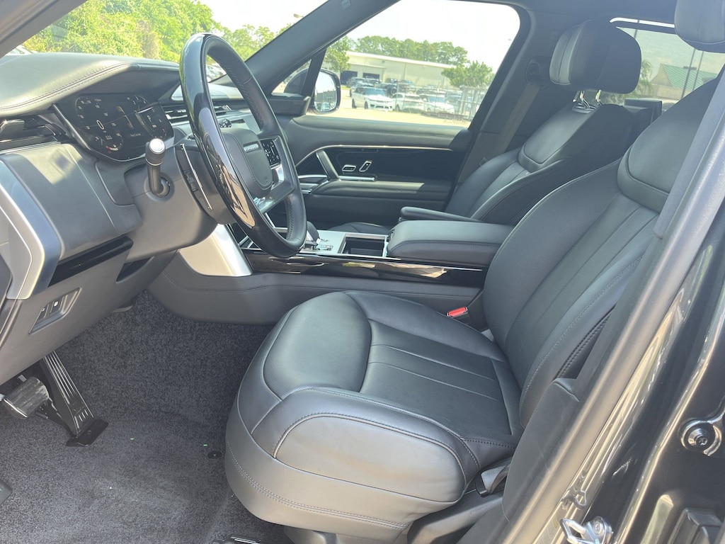 Certified 2025 Land Rover Range Rover P550e Autobiography SUV