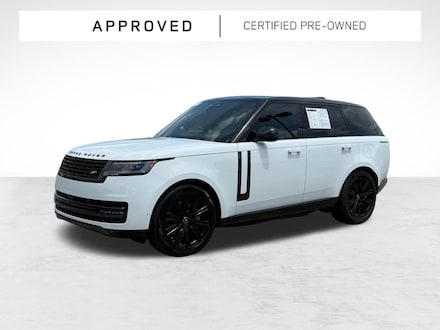 2025 Land Rover Range Rover P550e SE SUV