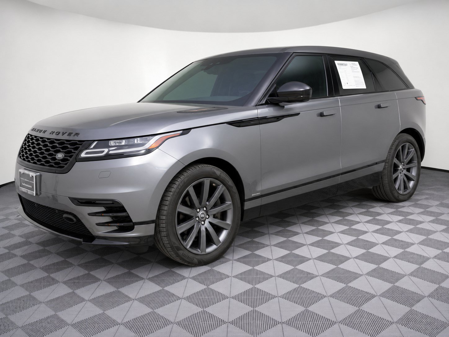 Used 2018 Land Rover Range Rover Velar P380 HSE R-Dynamic SUV for sale in Houston