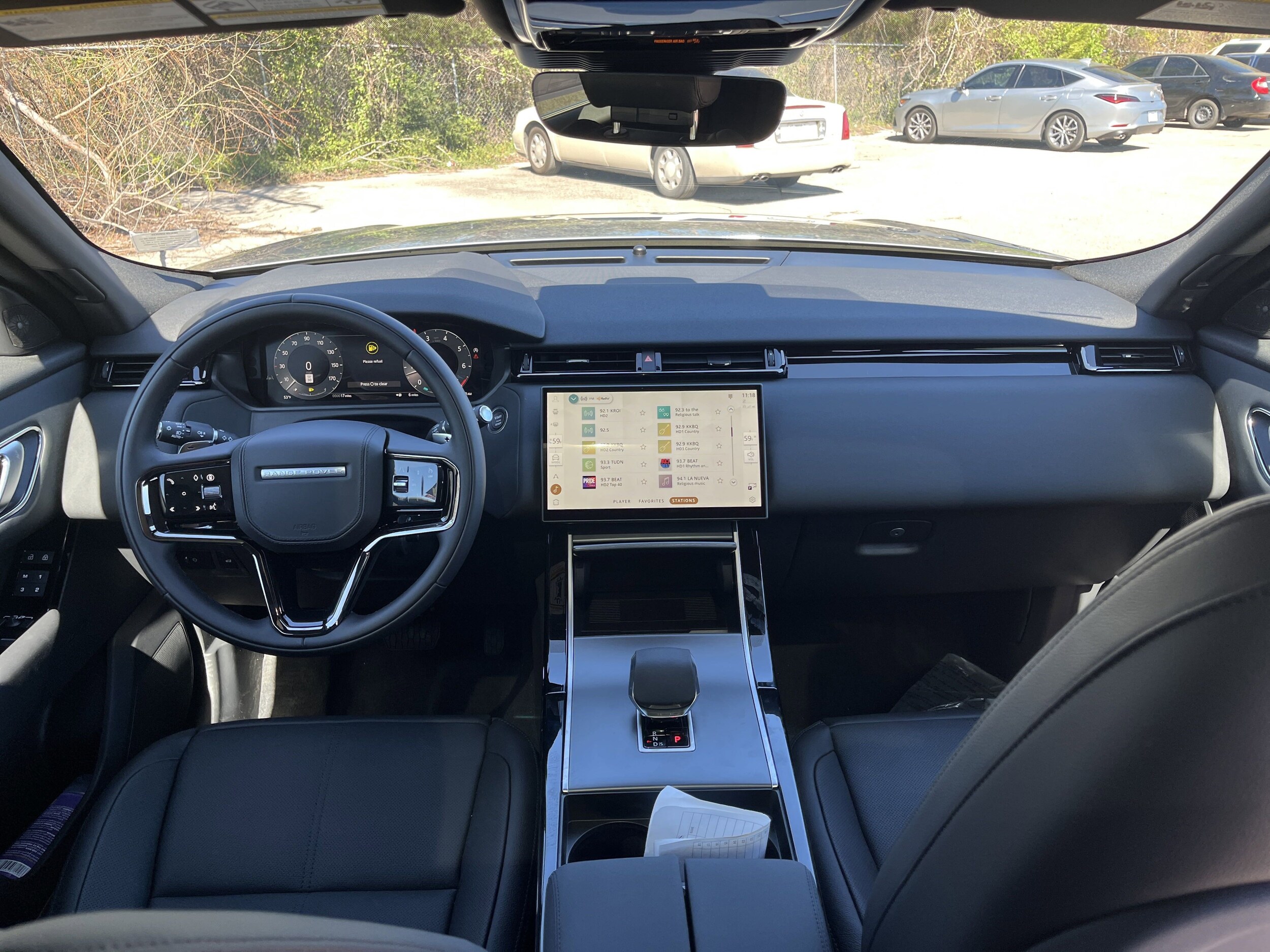 2026 Land Rover Range Rover Velar P250 S photo 3