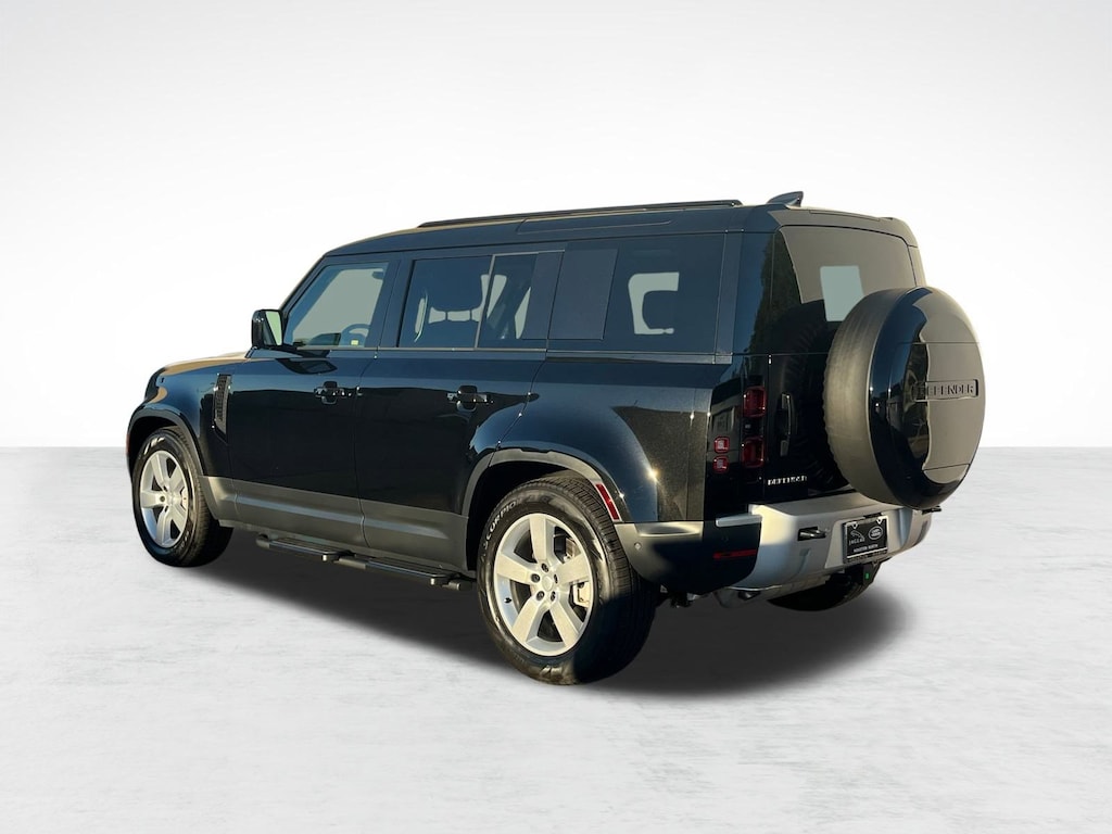 New 2025 Land Rover Defender 110 S SUV