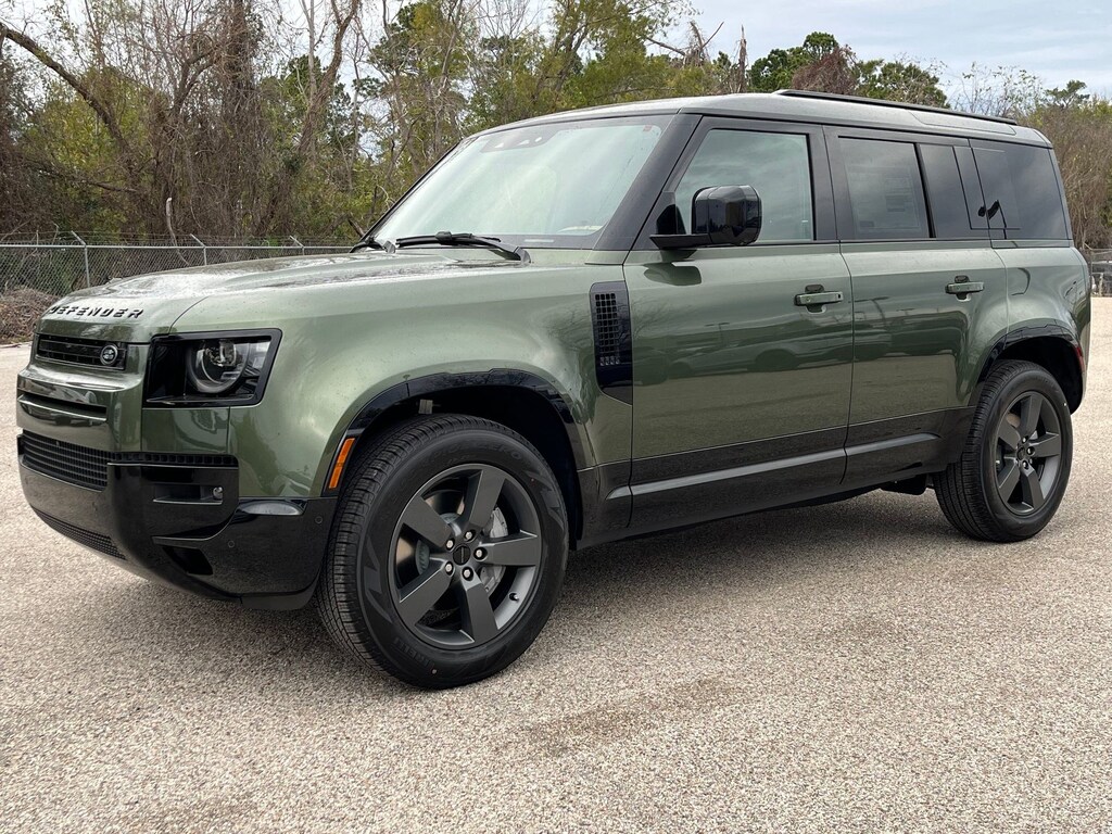 New 2026 Land Rover Defender 110 X-Dynamic SE SUV