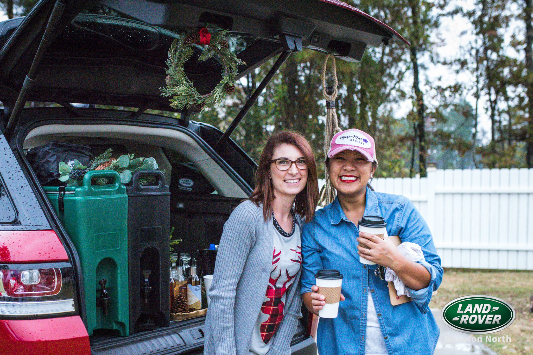 merry christmas market woodlands tx wild stallion vineyards land rover houston december events