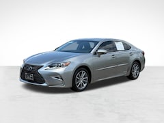 Used 2016 LEXUS ES 300h Sedan for sale in Houston