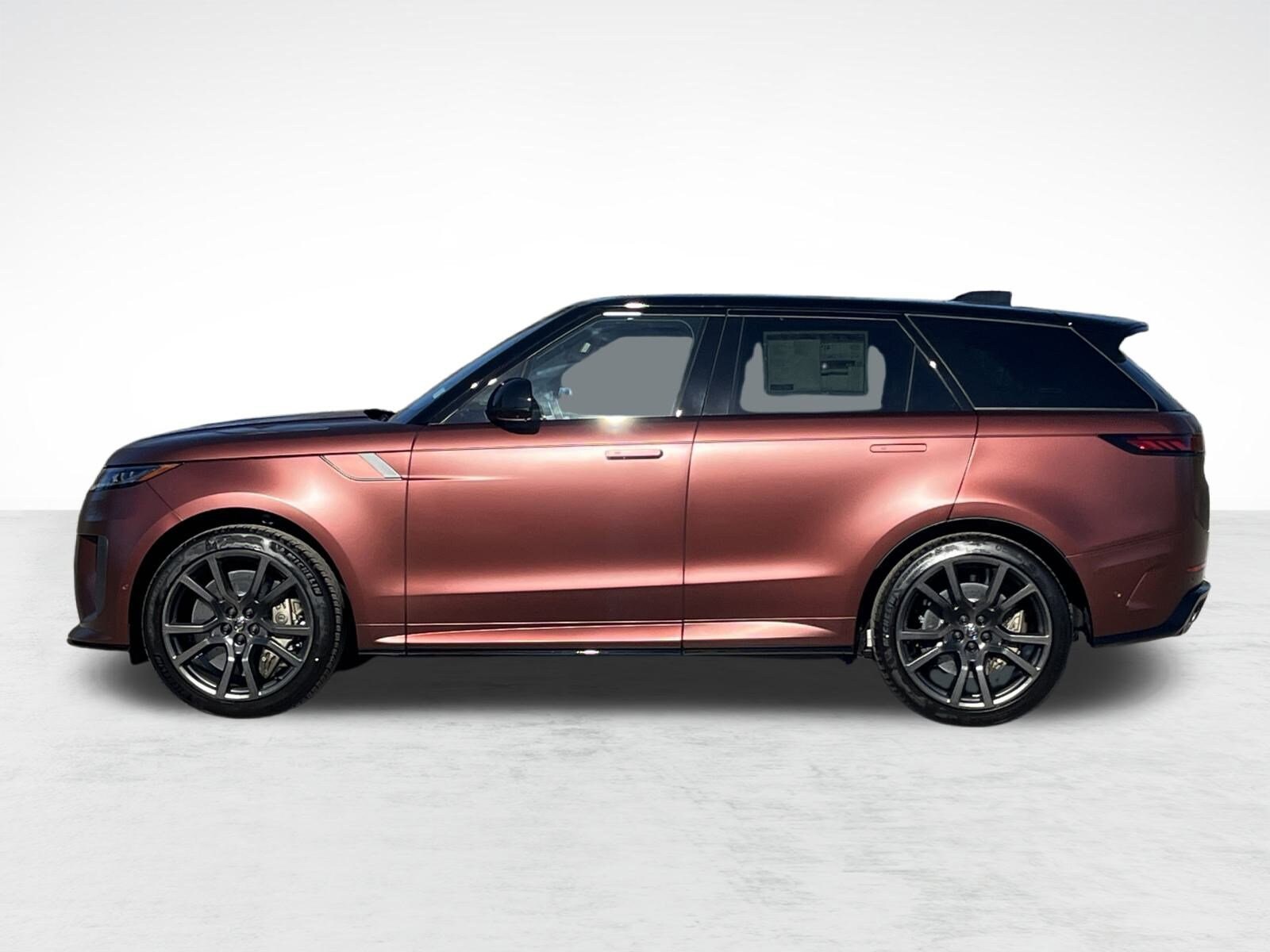 2025 Land Rover Range Rover Sport photo 2