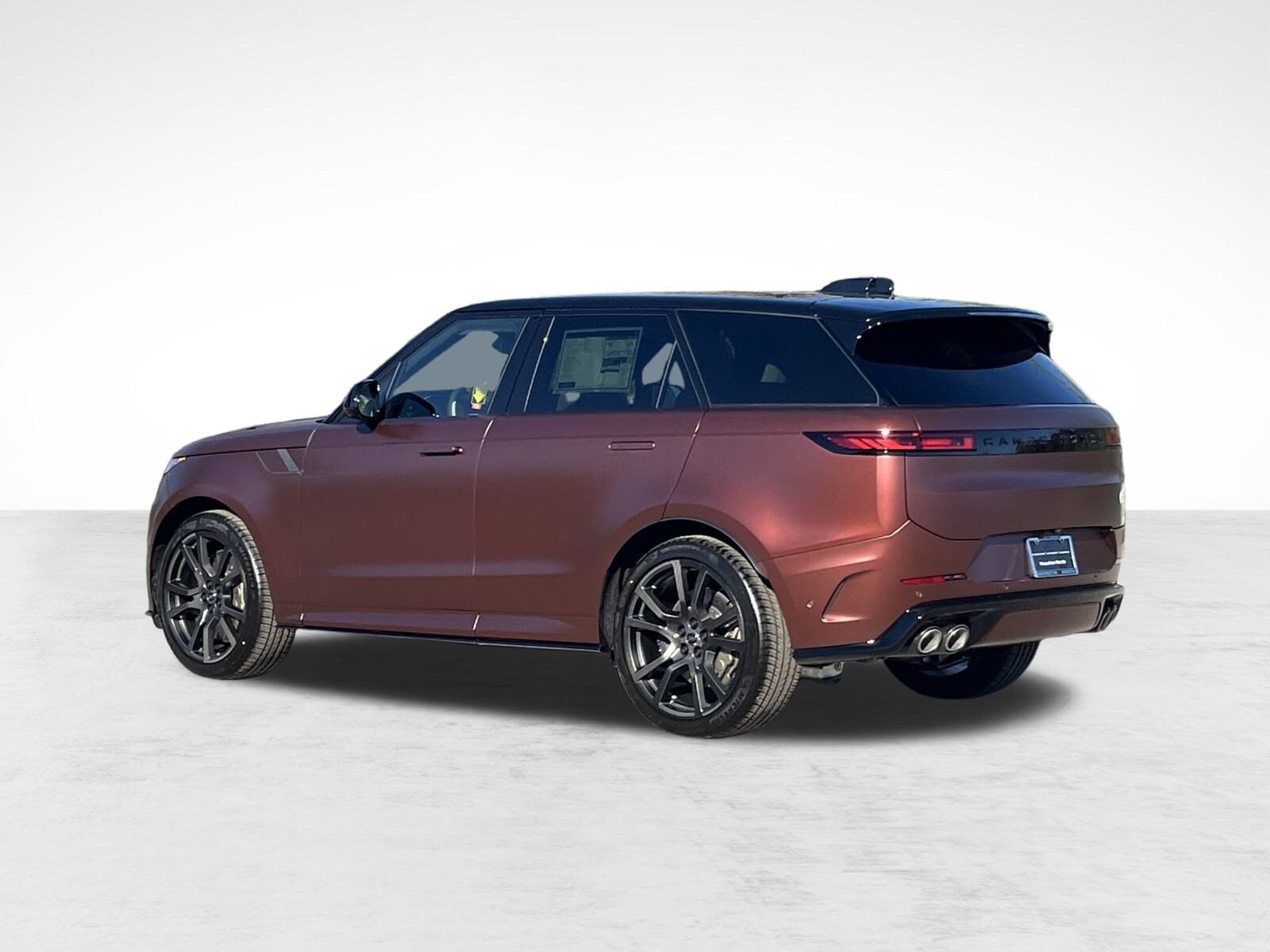 2025 Land Rover Range Rover Sport photo 3